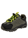 detalle de forro de mesh para frescura en zapatilla gris infantil