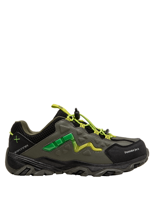 Zapatilla gris de estilo outdoor para niño, con forro de mesh que ofrece transpirabilidad y comodidad.