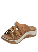 Sandalia camel de estilo outdoor con suela de 4.5 cm para comodidad diaria.