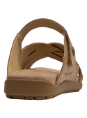 Sandalia de cuero camel con forro de microfibra, estilo clásico y versátil para el día a día.