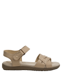 Sandalia de cuero beige, minimalista, con taco bajo, perfecta para el día a día en verano.