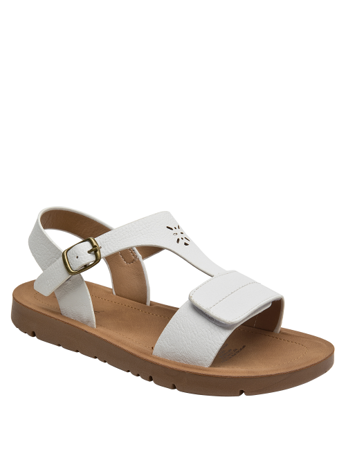 Sandalia blanca de niña, look pulcro ideal para salidas informales.