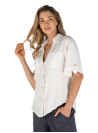 Camisa blanca casual de lino y algodón, perfecta para un look relajado o formal.