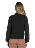 Chaqueta negra femenina, diseño versátil urbano, tejido suave y elástico, perfecta para combinar con jeans.