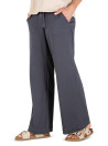 Pantalón casual azul con elasticidad para movilidad, combina con polera o blusa.