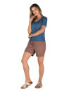 Short café de mujer, diseño casual, mezcla Tencel/spandex, fresco y versátil para climas cálidos.