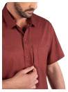 Camisa outdoor naranjo para hombre, adecuada como capa intermedia en días frescos.