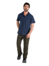 Camisa casual azul para hombre, diseño clásico, tejido ligero, perfecta para ocasiones semi-formales.