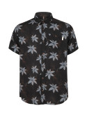 Guayabera de viscosa negra con terminación recta, ideal para usar por fuera.