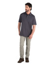 Pantalón casual verde para hombre en canvas de algodón, mostrando textura firme y elasticidad.