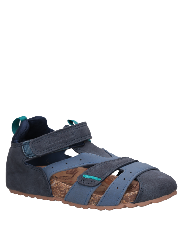 Zapato infantil azul sintético con forro PU y acabado de fácil mantenimiento.