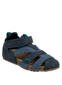 Calzado infantil azul, estilo casual, construcción sintética, versátil para actividades diarias.