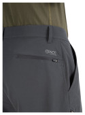 Textura y confección del short gris, perfecto para combinar con prendas casuales.