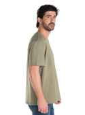 Polera de algodón verde, versátil para cualquier temporada.