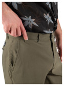 Tela de viscosa, poliamida y spandex, ofrece comodidad.
