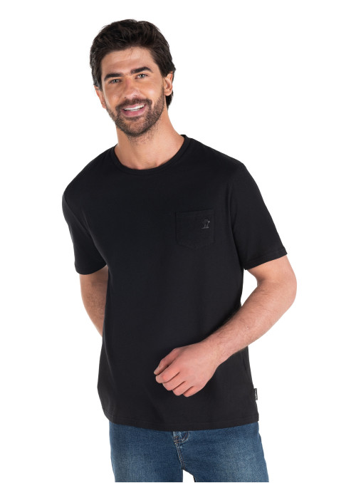 Polera negra de algodón con cuello redondo y calce regular para hombre, ideal para atuendos casuales.