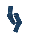 Calcetines casuales unisex azul ideales para combinar con zapatillas urbanas y jeans.
