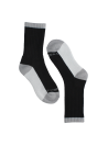 Calcetines negros de lana Merino, adecuados para combinar con botines de cuero o botas outdoor.