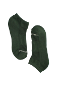 Versatilidad de los calcetines verdes unisex, aptos para jeans, shorts o joggers.