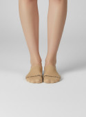 Calcetines unisex color camel de diseño clásico, versátiles para el día a día.