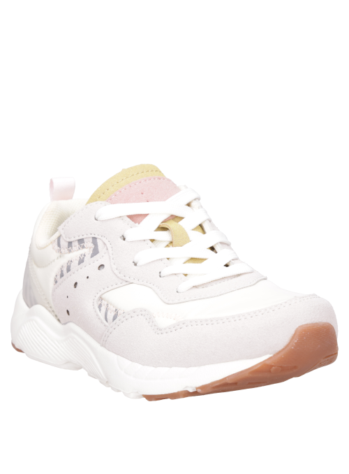 Zapatilla blanca para niña, estilo sencillo, ideal para usar con chaqueta o parka.