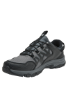 Calzado urbano gris unisex con suela ULTRACTION para agarre en superficies irregulares.