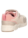 Calzado ligero y cómodo en color beige, perfecto para actividades diarias de niñas.