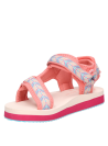 Sandalia ligera de textil rosado, ideal para combinar con shorts o vestidos infantiles.