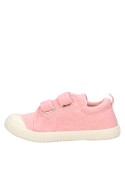 Calzado textil rosado para niña, diseño casual, perfecto para paseos y juegos en la ciudad.