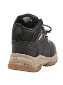 Botín urbano negro para niño, estilo casual, ideal para actividades al aire libre.