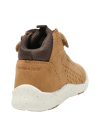Botín urbano niño camel estilo casual para actividades al aire libre.