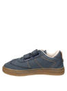 Zapatilla infantil azul casual para niño, ideal para actividades urbanas y outdoor.