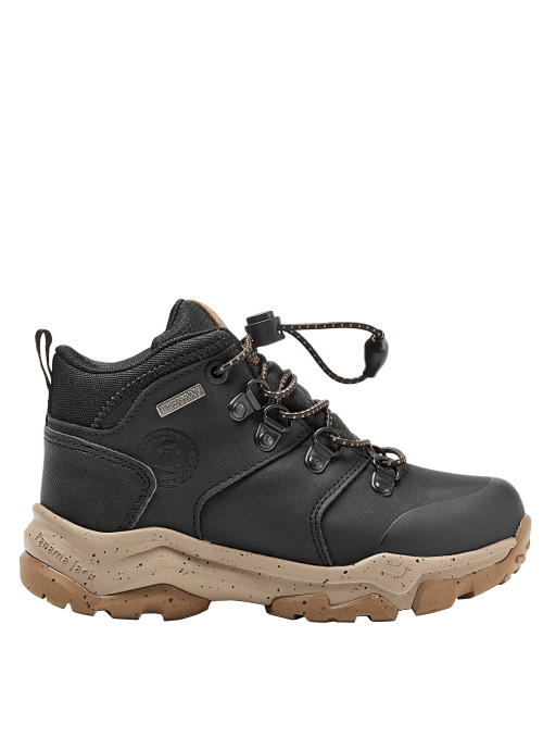 Zapatilla urbana negra para niño, estilo casual, ideal para juegos y paseos.