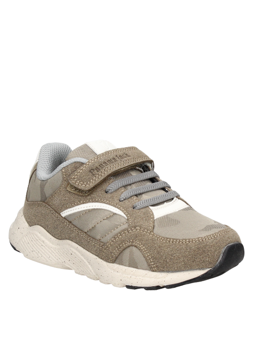 Zapatilla ligera beige para niño, ideal para un look relajado y funcional en la ciudad.