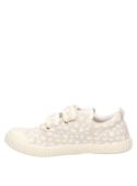 Zapatilla urbana beige para niña, estilo casual, ideal para actividades diarias y aventuras al aire libre.