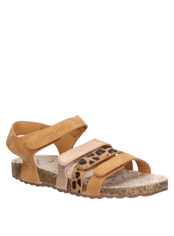 Sandalia liviana camel para niña, material sintético, ideal para combinar con shorts y vestidos.