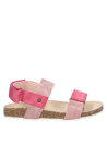 Calzado plano rosado para niña, diseño práctico, recomendado para días de verano.