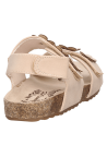 Sandalia casual rosada para niña, estilo urbano, ideal para actividades al aire libre.