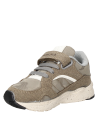Zapatillas de niño beige, diseño limpio y resistente, perfectas para combinar con jeans o shorts.