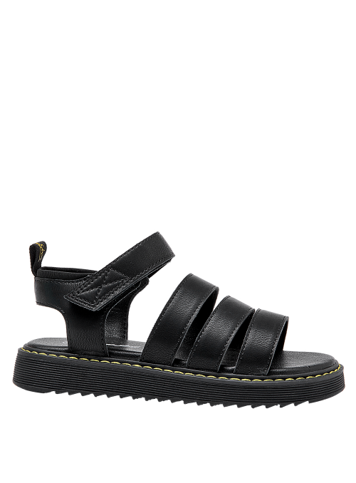 Calzado negro casual para niña, suela flexible, recomendado para días soleados.
