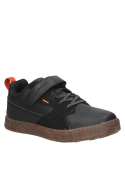 Zapatilla casual negra para niño, cómoda y respirable, perfecta para aventuras.