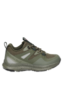 Zapatilla urbana verde para niño, estilo casual, ideal para actividades al aire libre.