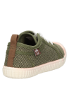 Zapatillas verdes para niño, combinan con pantalones cortos y camisetas ligeras.