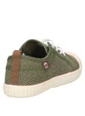 Calzado casual verde para niño, diseñado para brindar libertad de movimiento.