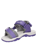 Sandalias gris para niña estilo casual, perfectas para actividades al aire libre.