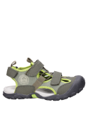 Sandalias de taco plano verde, diseñadas para aventuras diarias de niños.