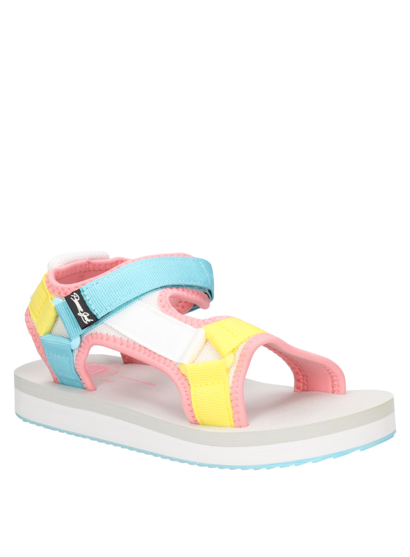 Sandalias informales de colores brillantes para niña, recomendadas para explorar.