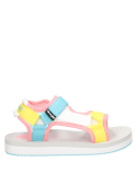 Calzado de verano multicolor para niña, perfecto para jugar en el parque.