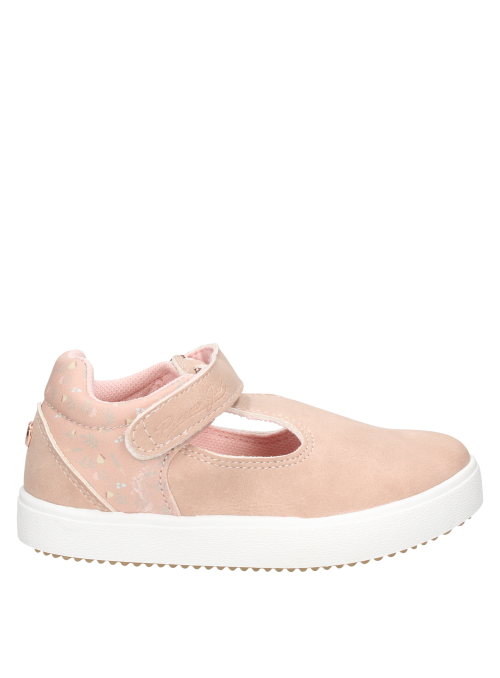 calzado versátil en color rosado, ideal para combinar con vestidos ligeros