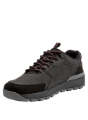 Zapatillas negras para hombre, estilo outdoor, material sintético, ideales para actividades diarias.